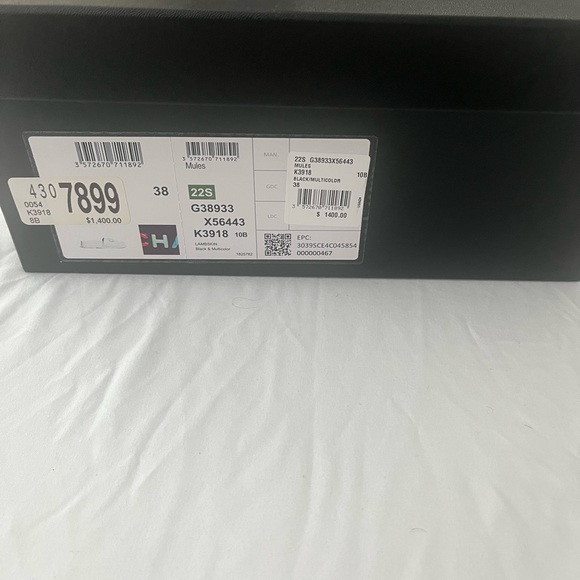 Authentic Chanel Logo Slides Size 38 Gently Used True to Size - Picture 6 of 7